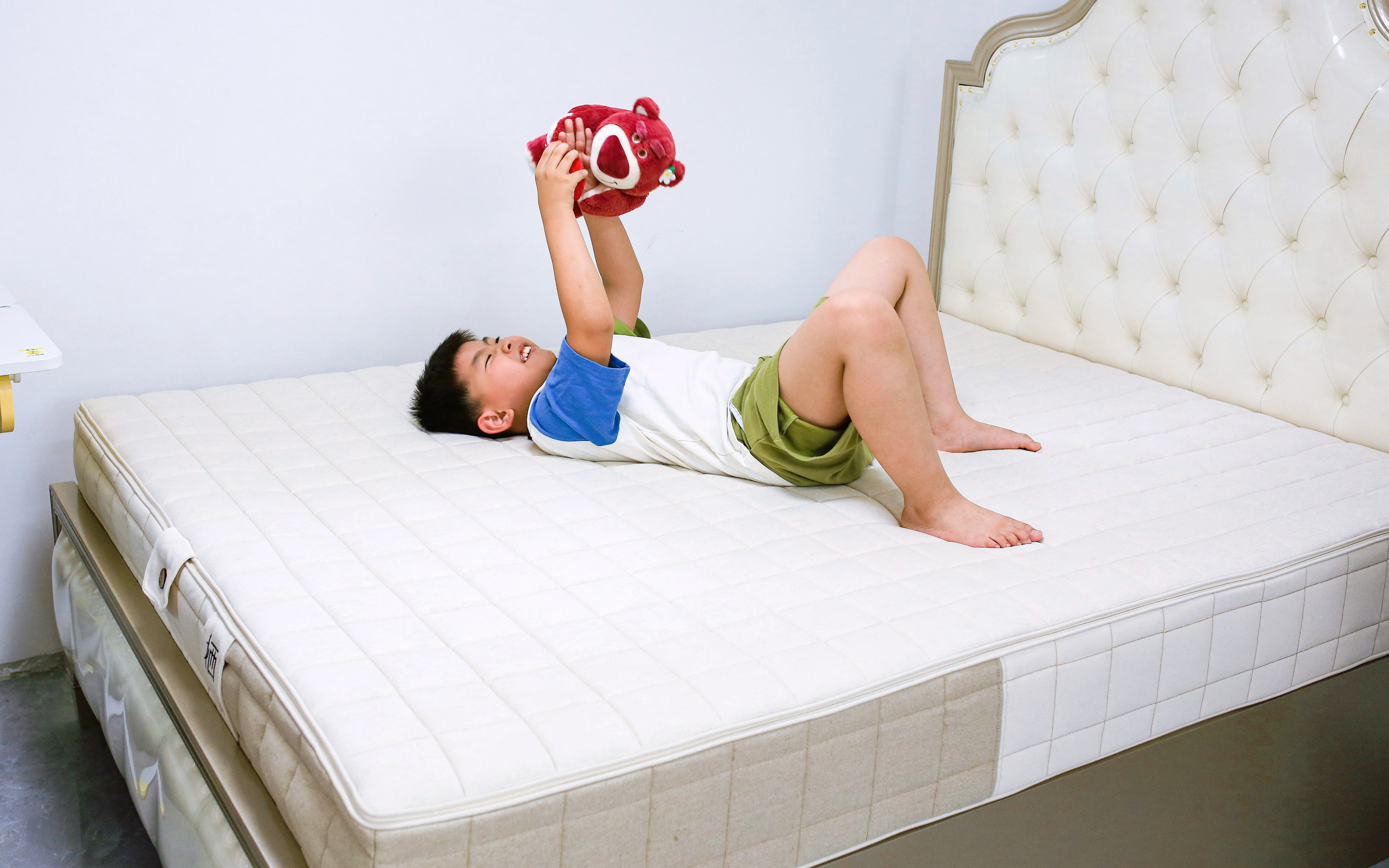 打造健康睡眠环境：0胶水、超透气的栖作旷野床垫真实评测