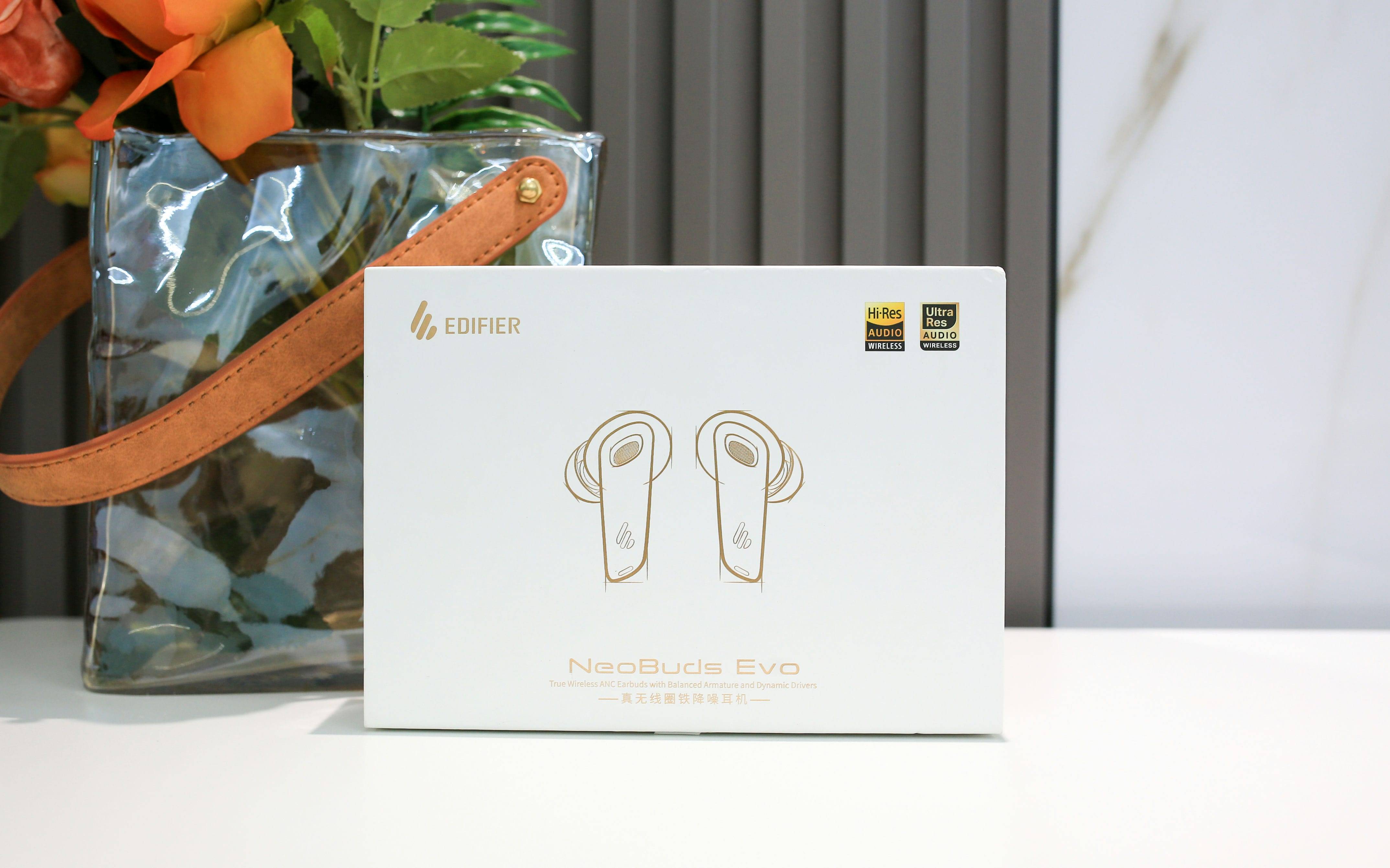 漫步者NeoBuds Evo 耳机测评：性价比之王，探索智能降噪新体验