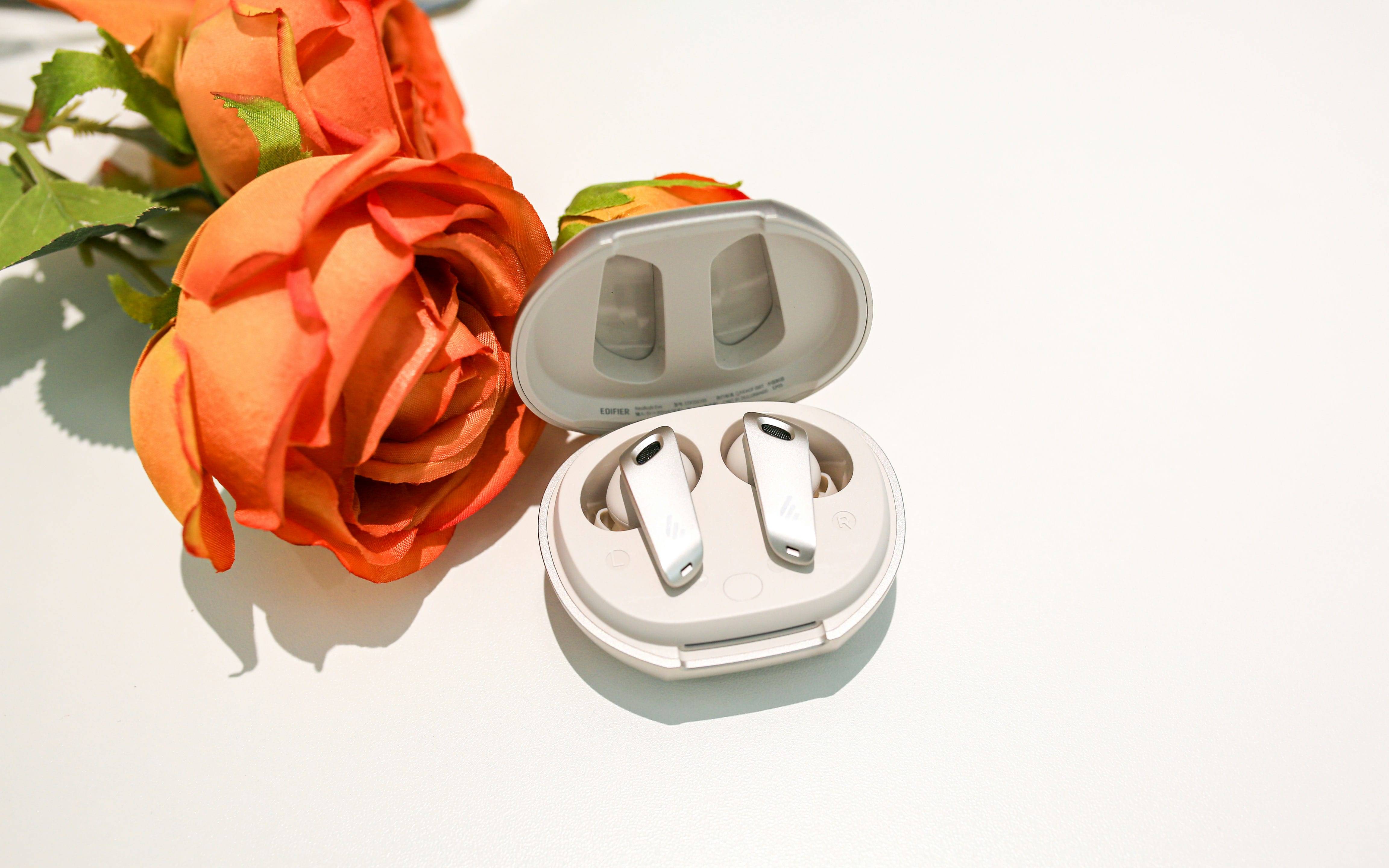 漫步者NeoBuds Evo 耳机测评：性价比之王，探索智能降噪新体验