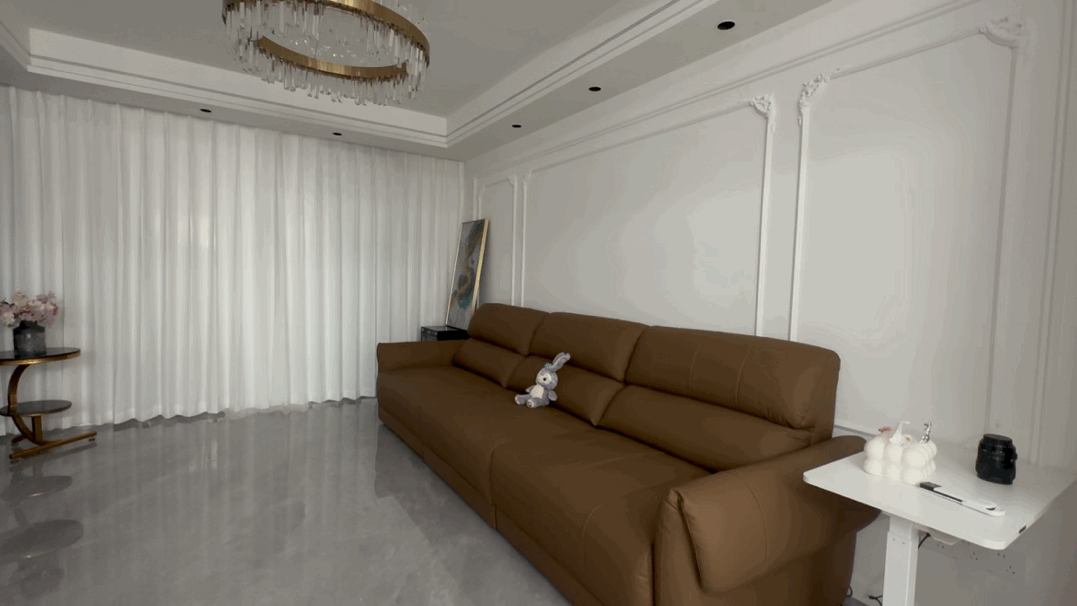 Yeelight 易来智能筒灯：嵌入式设计与防眩光技术在客厅 LED 照明