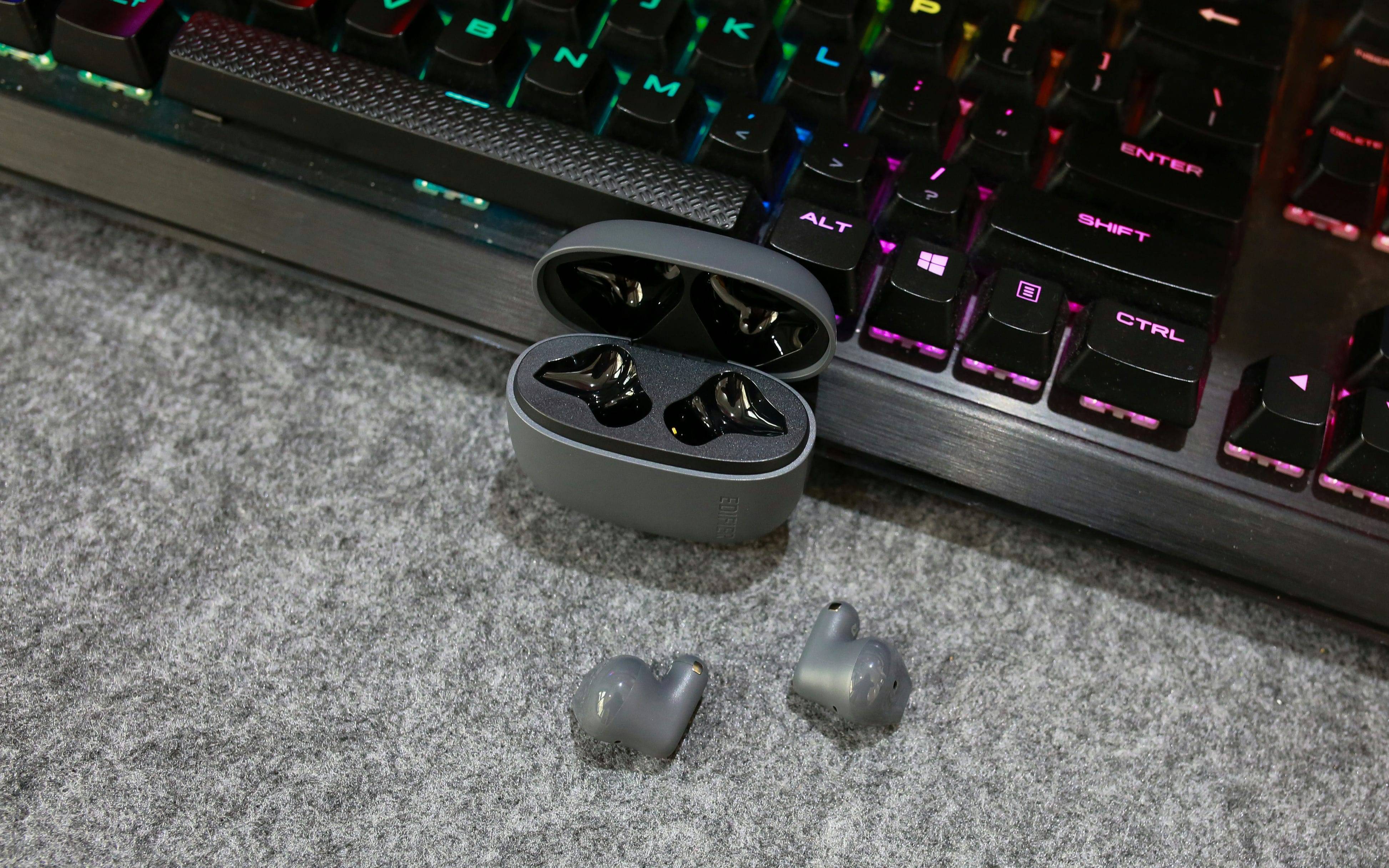 预算友好又性能出色：漫步者Air X，为学生与上班族量身打造的完美耳机