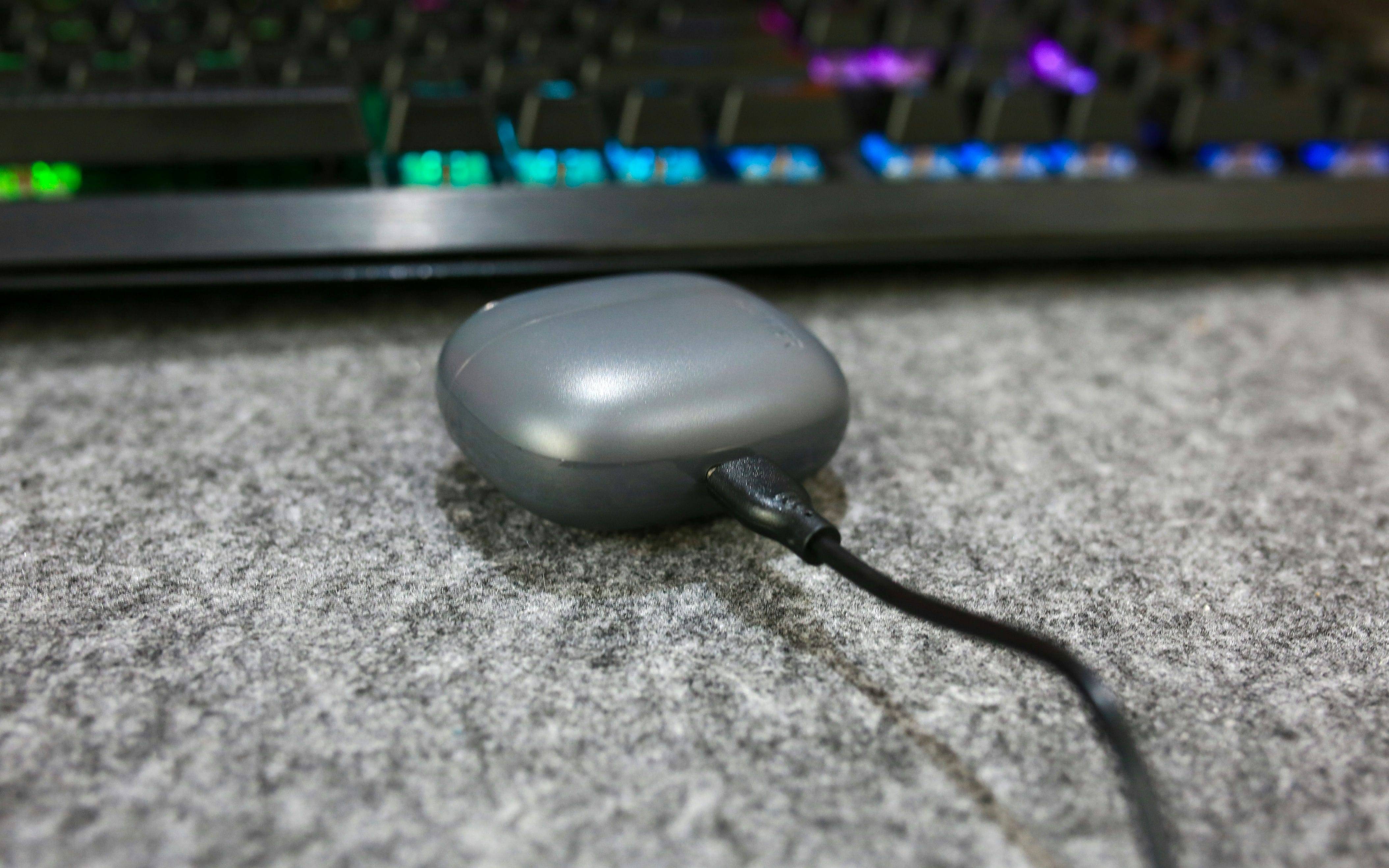 预算友好又性能出色：漫步者Air X，为学生与上班族量身打造的完美耳机