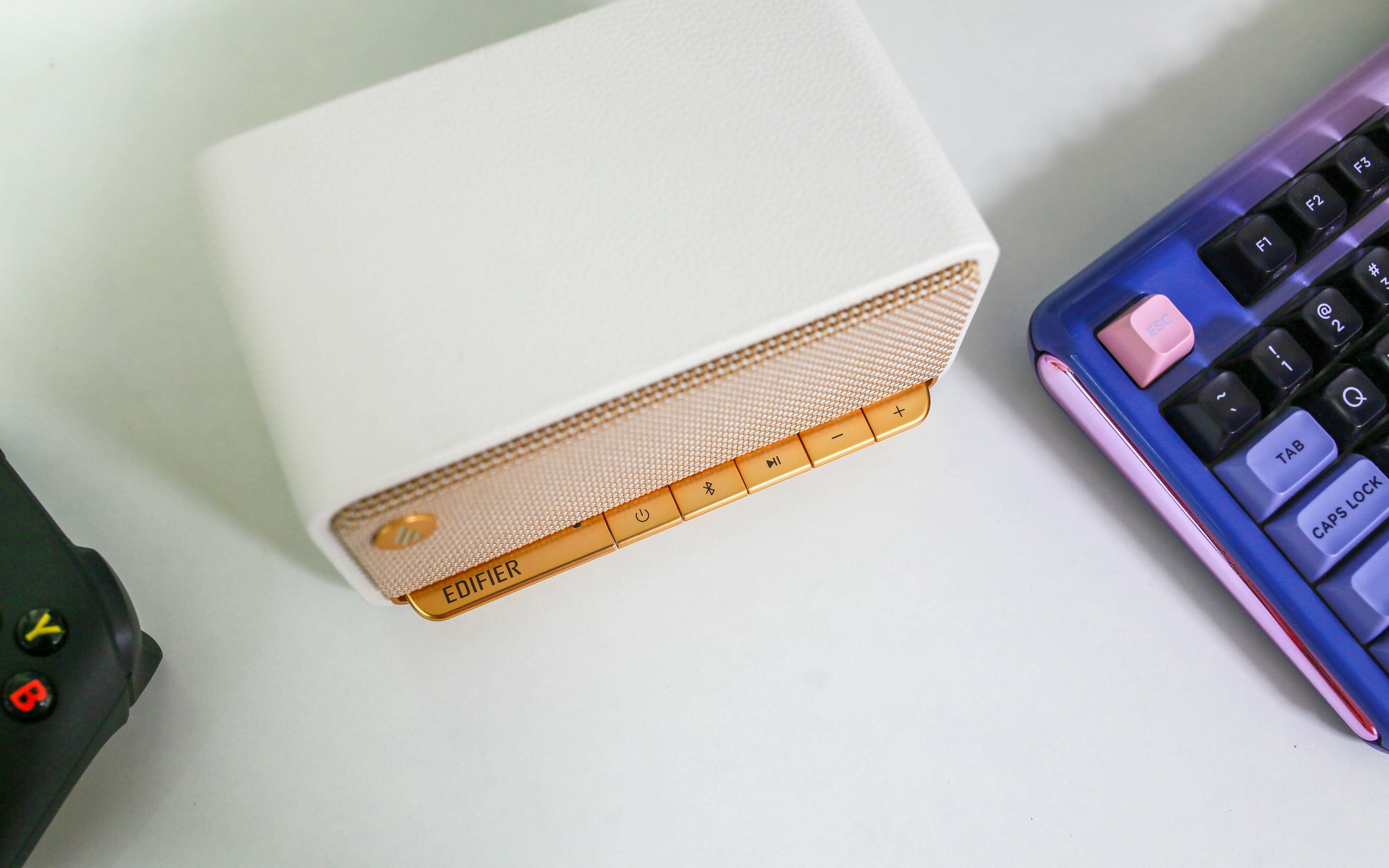 听过就戒不掉？这蓝牙音箱太适合当礼物了！漫步者 M230