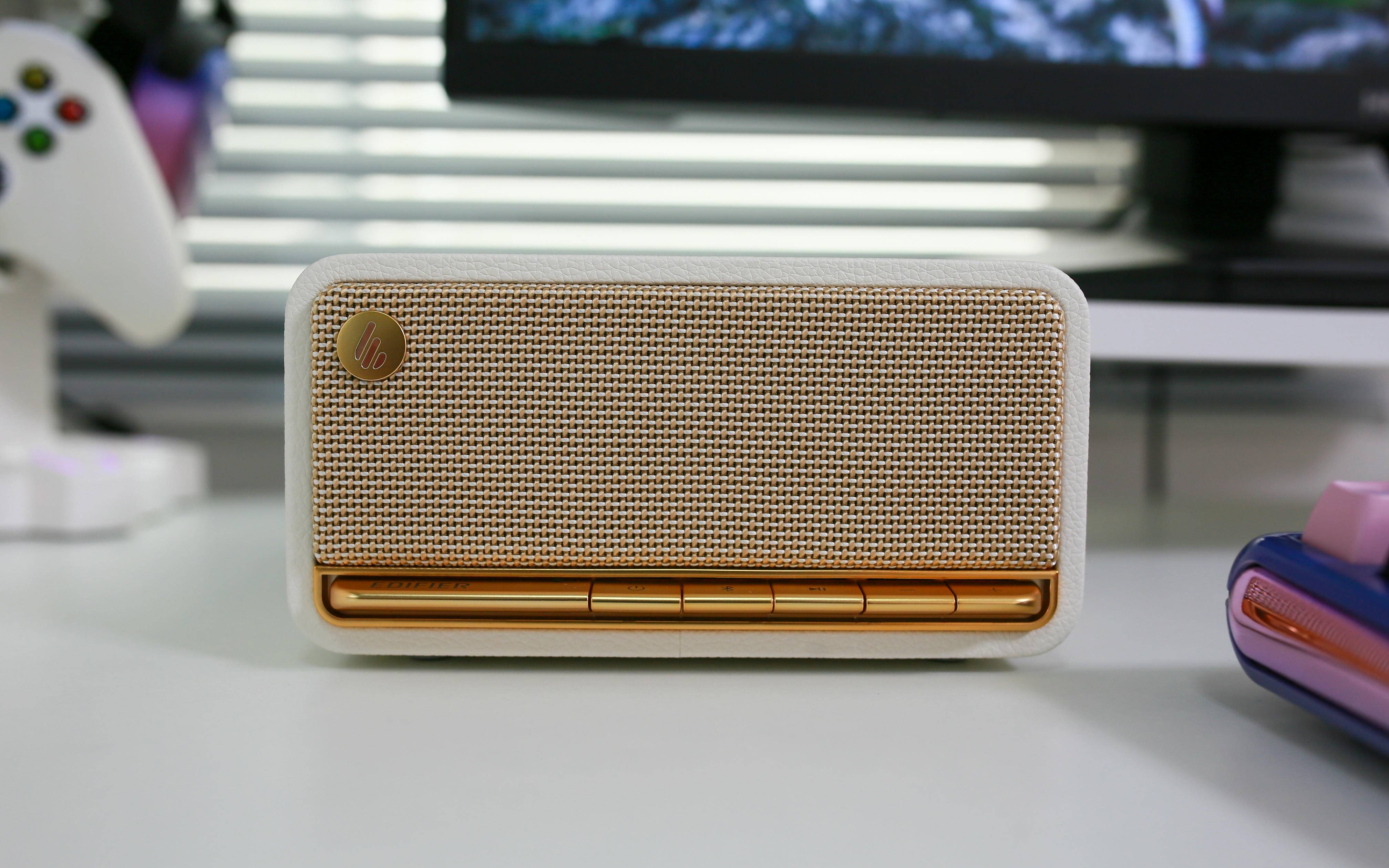 听过就戒不掉？这蓝牙音箱太适合当礼物了！漫步者 M230