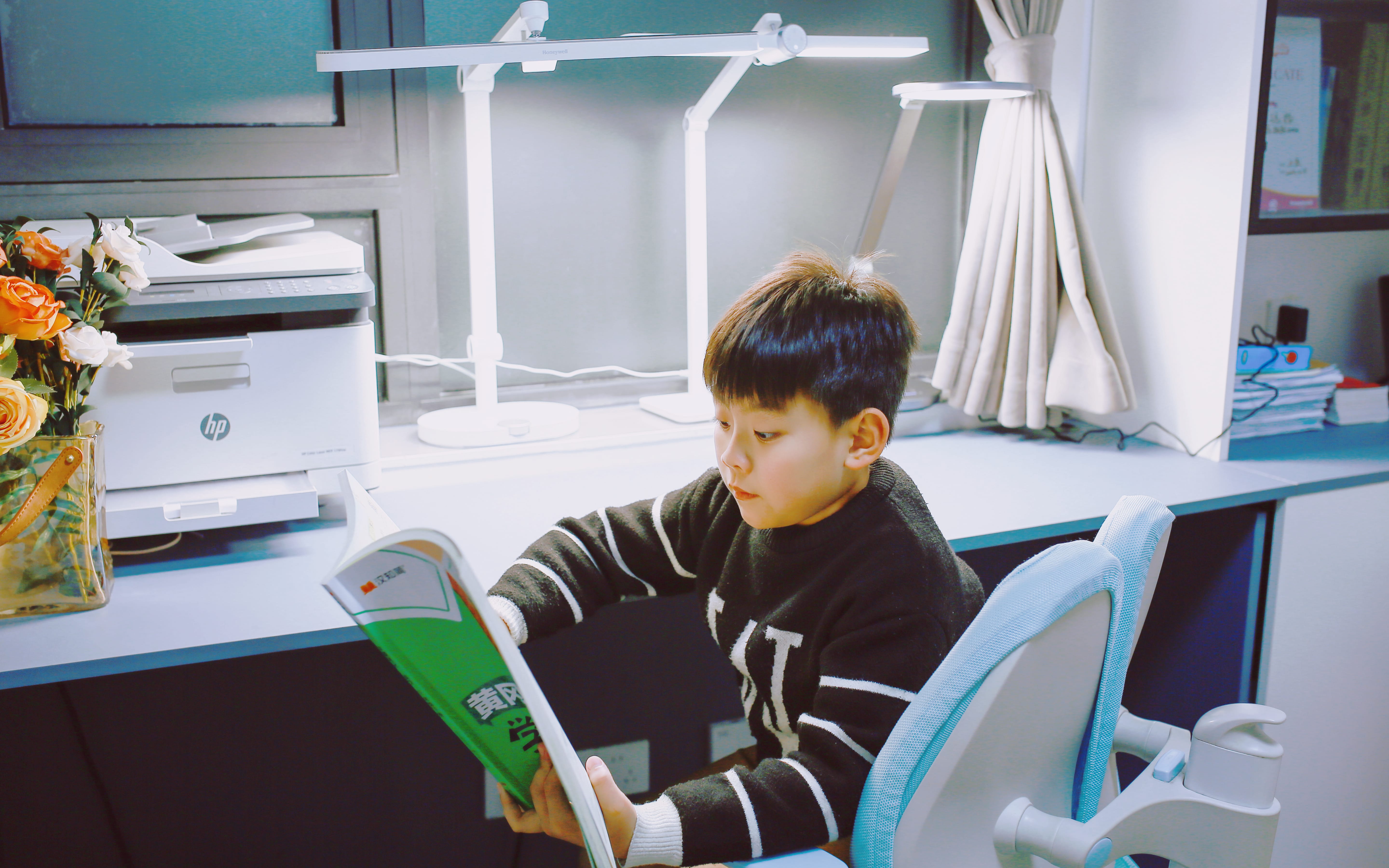 护眼灯怎么选？家长必看公平对比，让孩子的眼睛更健康