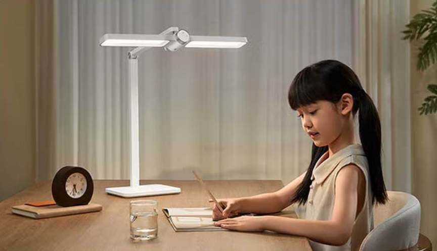 护眼灯怎么选？家长必看公平对比，让孩子的眼睛更健康