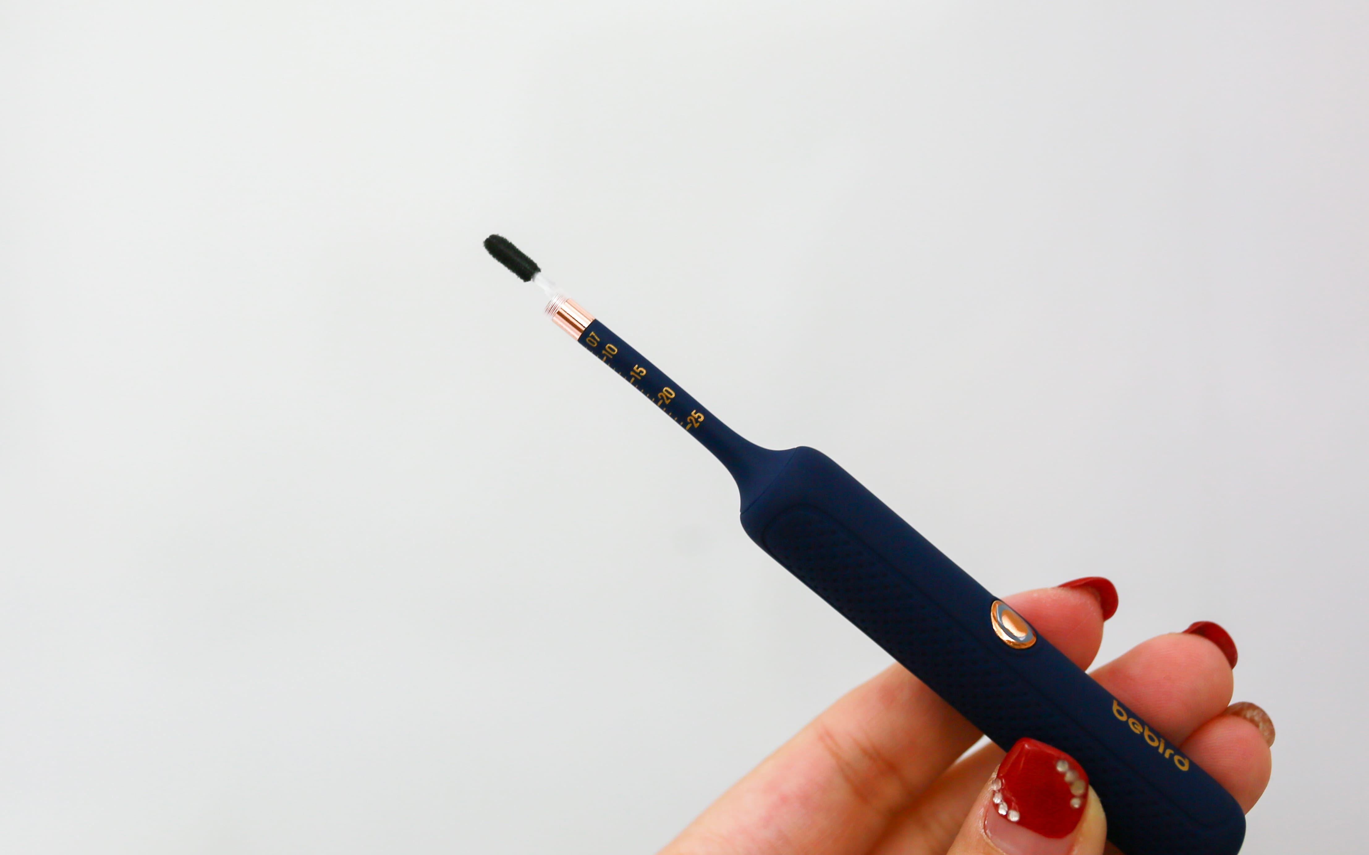 蜂鸟可视挖耳勺：大人孩子都适用，安全柔软，轻松解决掏耳烦恼！