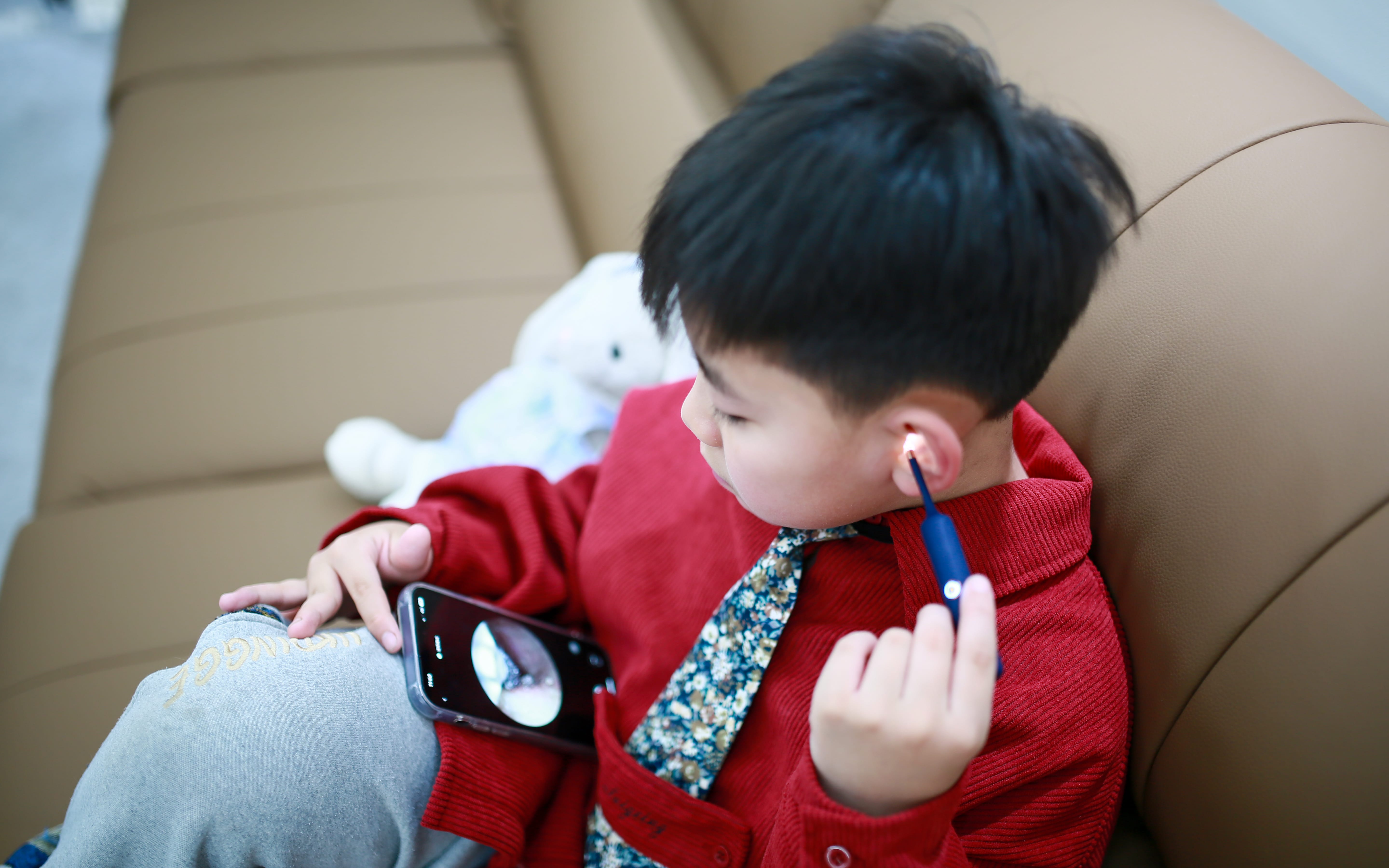 蜂鸟可视挖耳勺：大人孩子都适用，安全柔软，轻松解决掏耳烦恼！