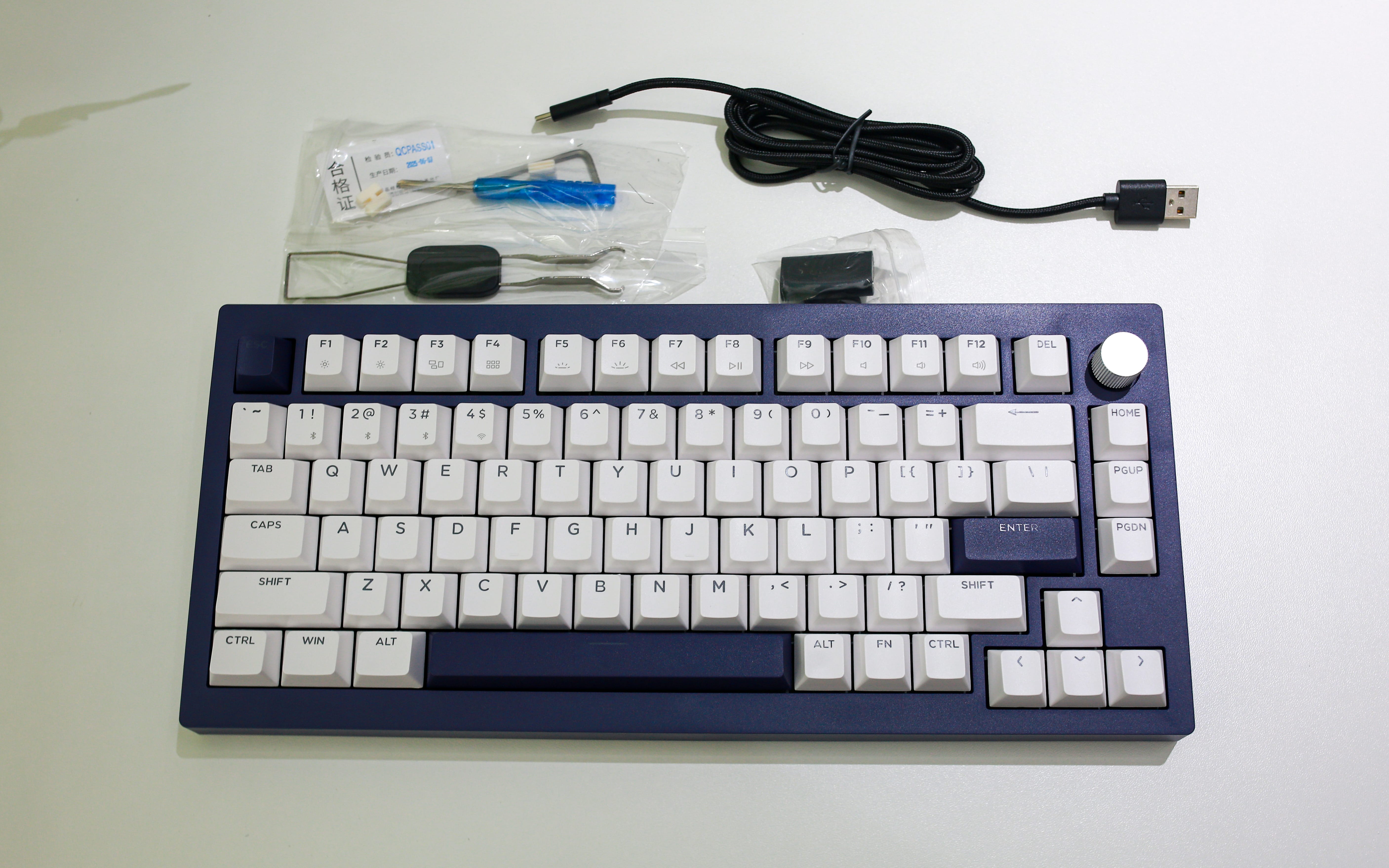 我最近真的被这 3 件好物救了：存储、音箱、键盘全换了一轮