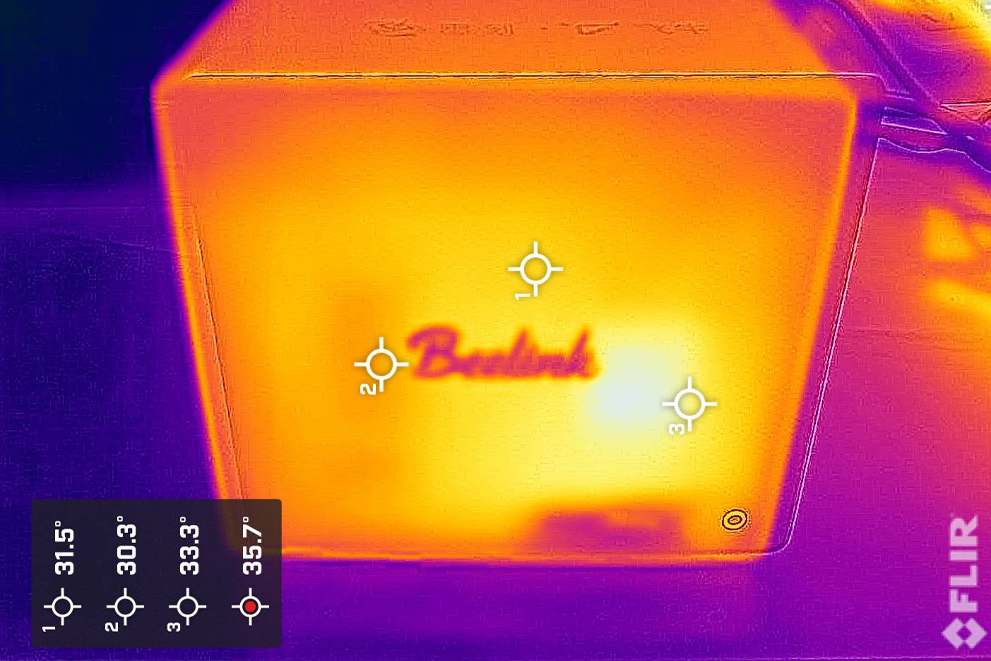 从颜值到性能都在线，飞牛正统加持——零刻 ME Pro体验