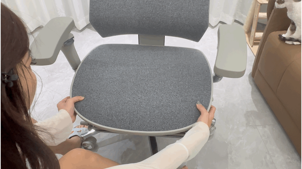 久坐党真的别硬扛了…换把椅子,腰会谢谢你(享耀家工学至尊A8真实体验)