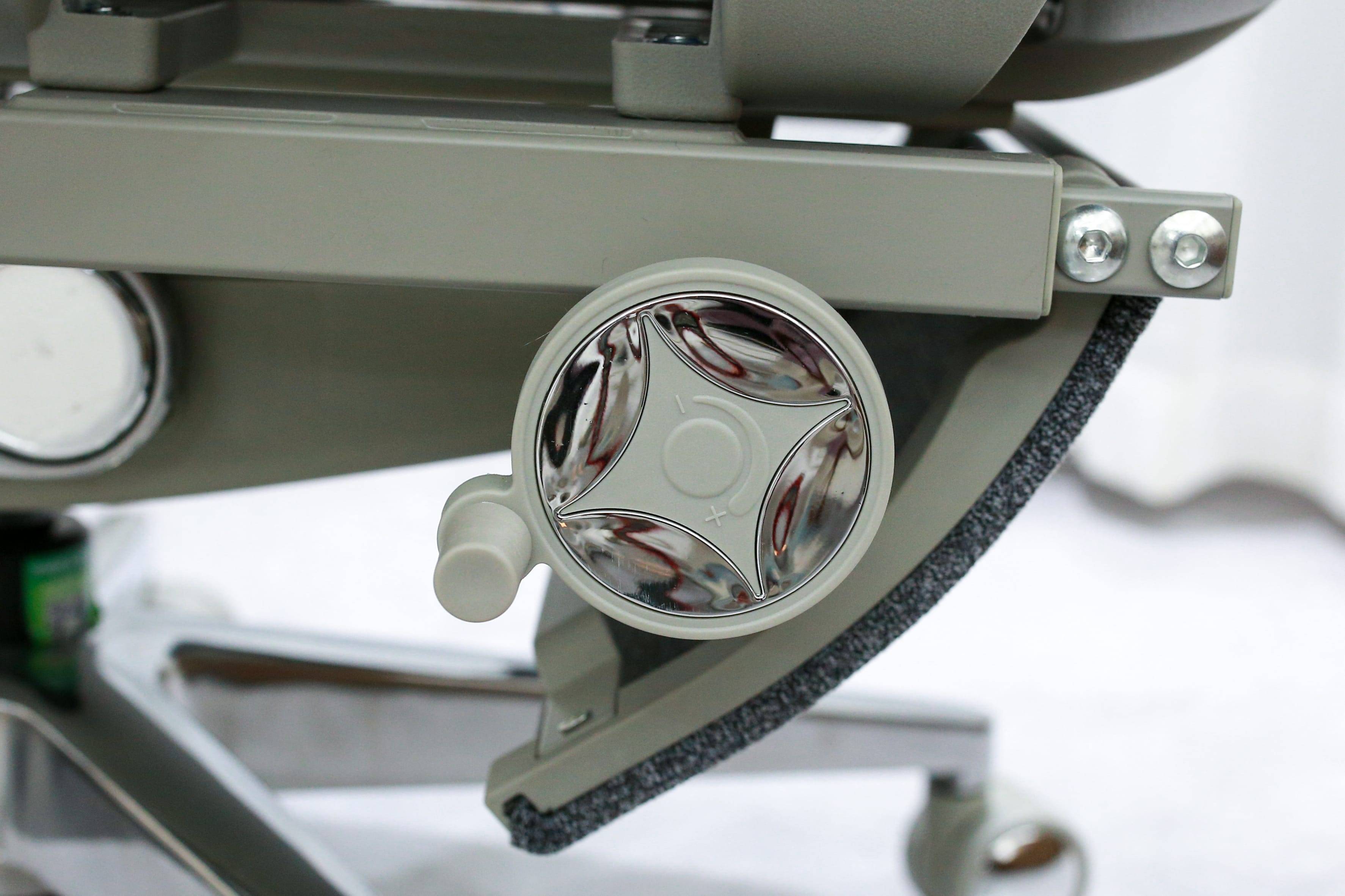 久坐党真的别硬扛了…换把椅子，腰会谢谢你（享耀家工学至尊A8真实体验）