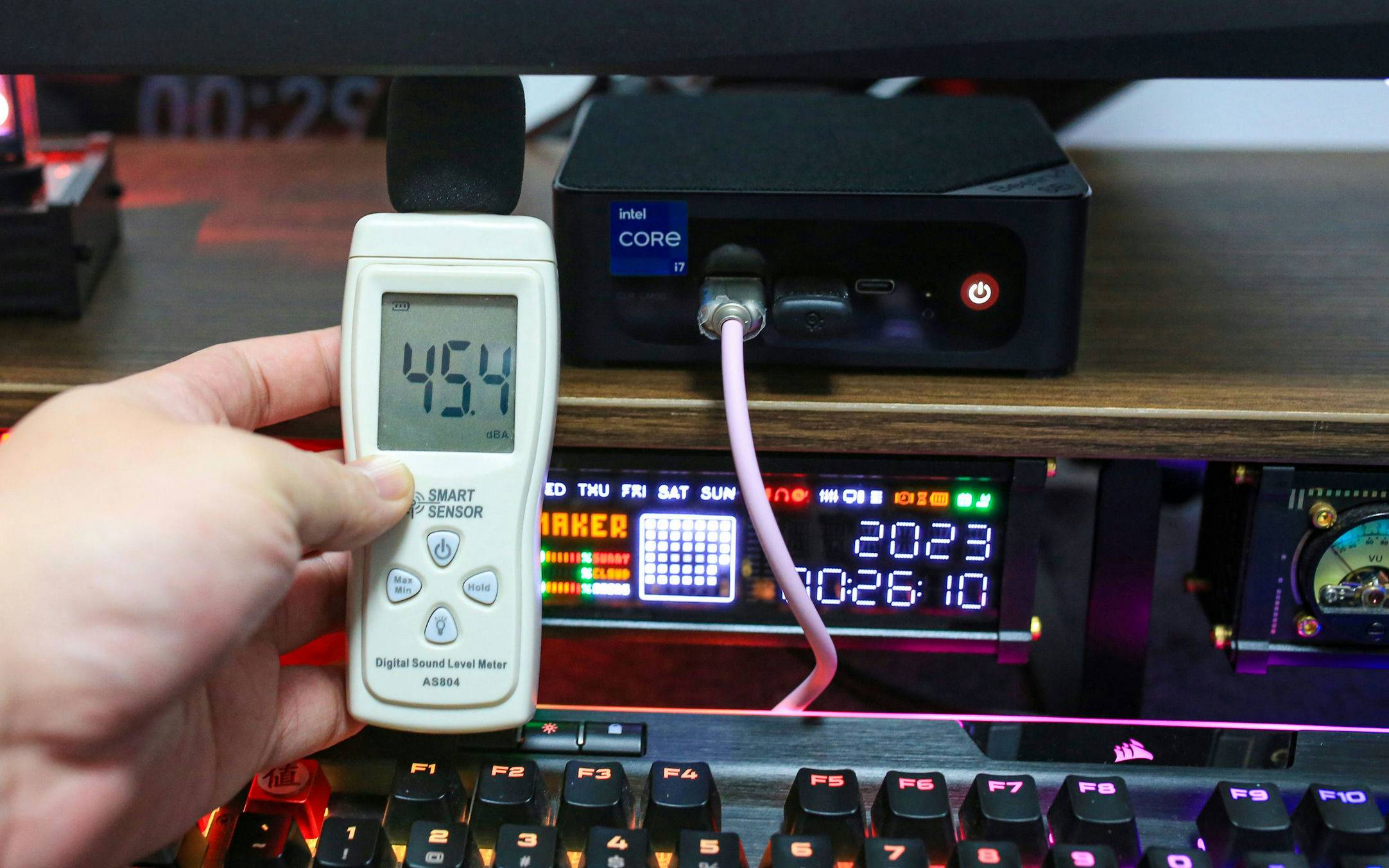 两千块升级到12代 I7-12650H，生产力提升了多少？——零刻SEi 12拆机评测