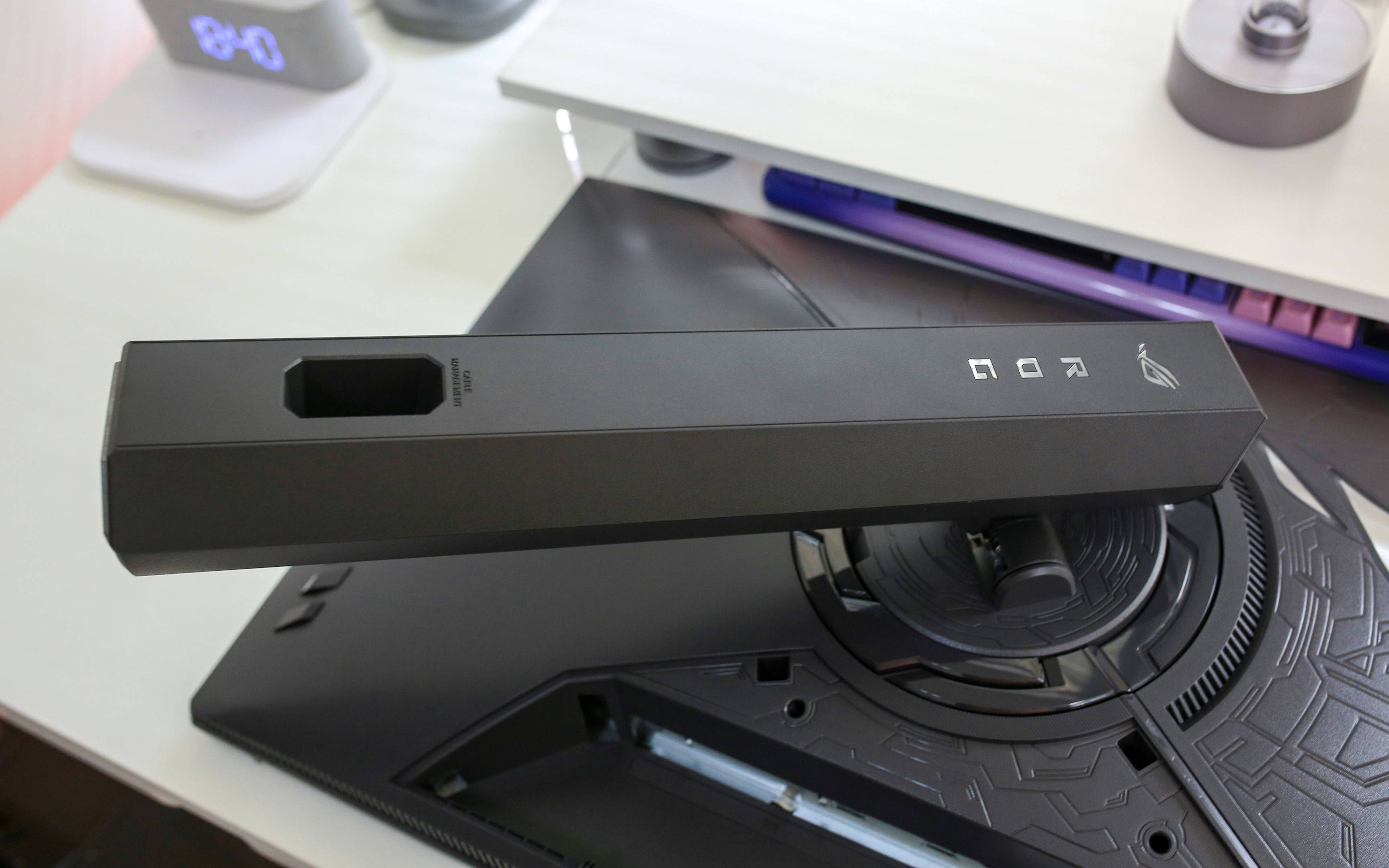 无愧ROG信仰，4K 160Hz&amp;FHD320Hz高清高刷27Pro双模电竞显示器