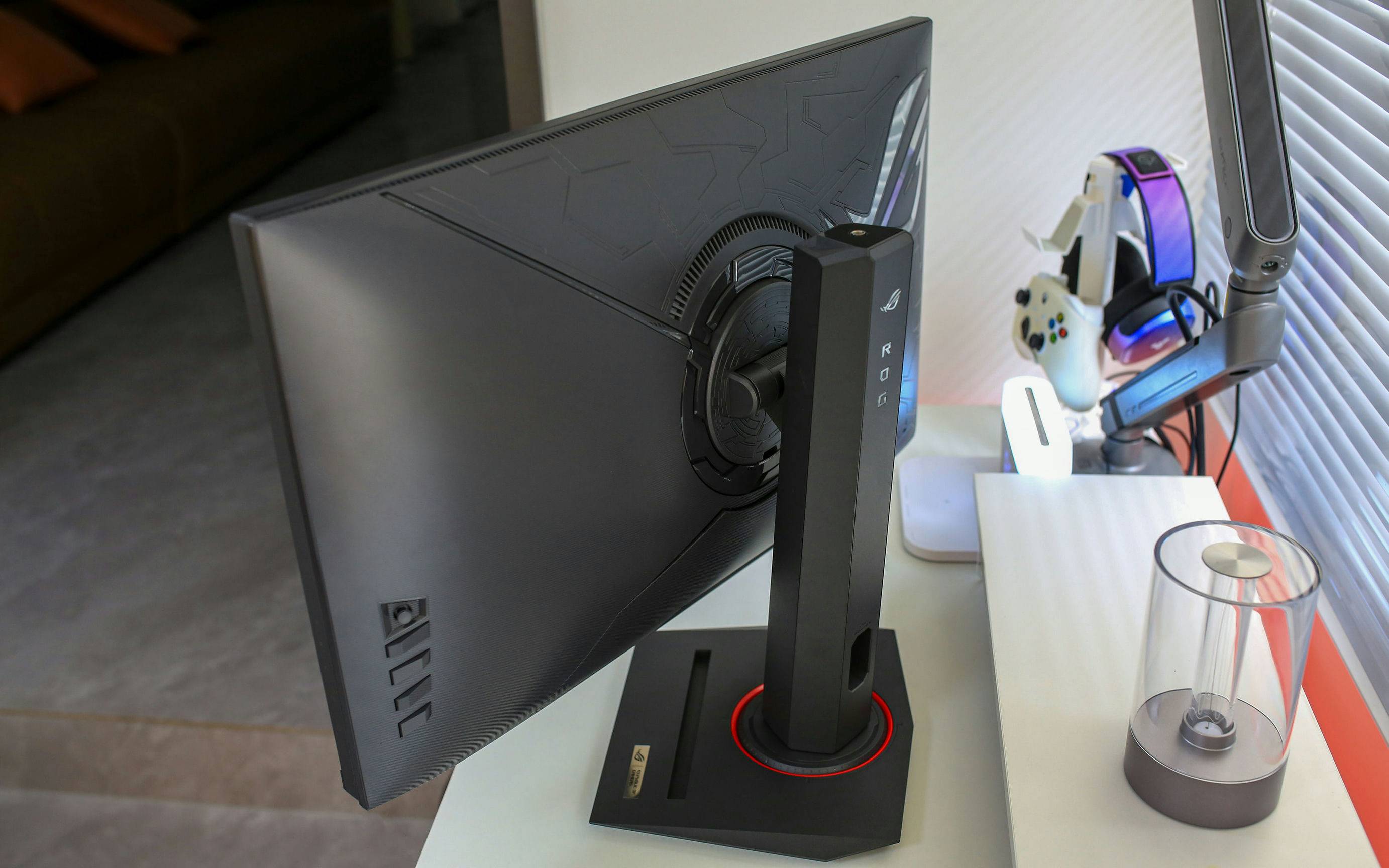 无愧ROG信仰，4K 160Hz&amp;FHD320Hz高清高刷27Pro双模电竞显示器