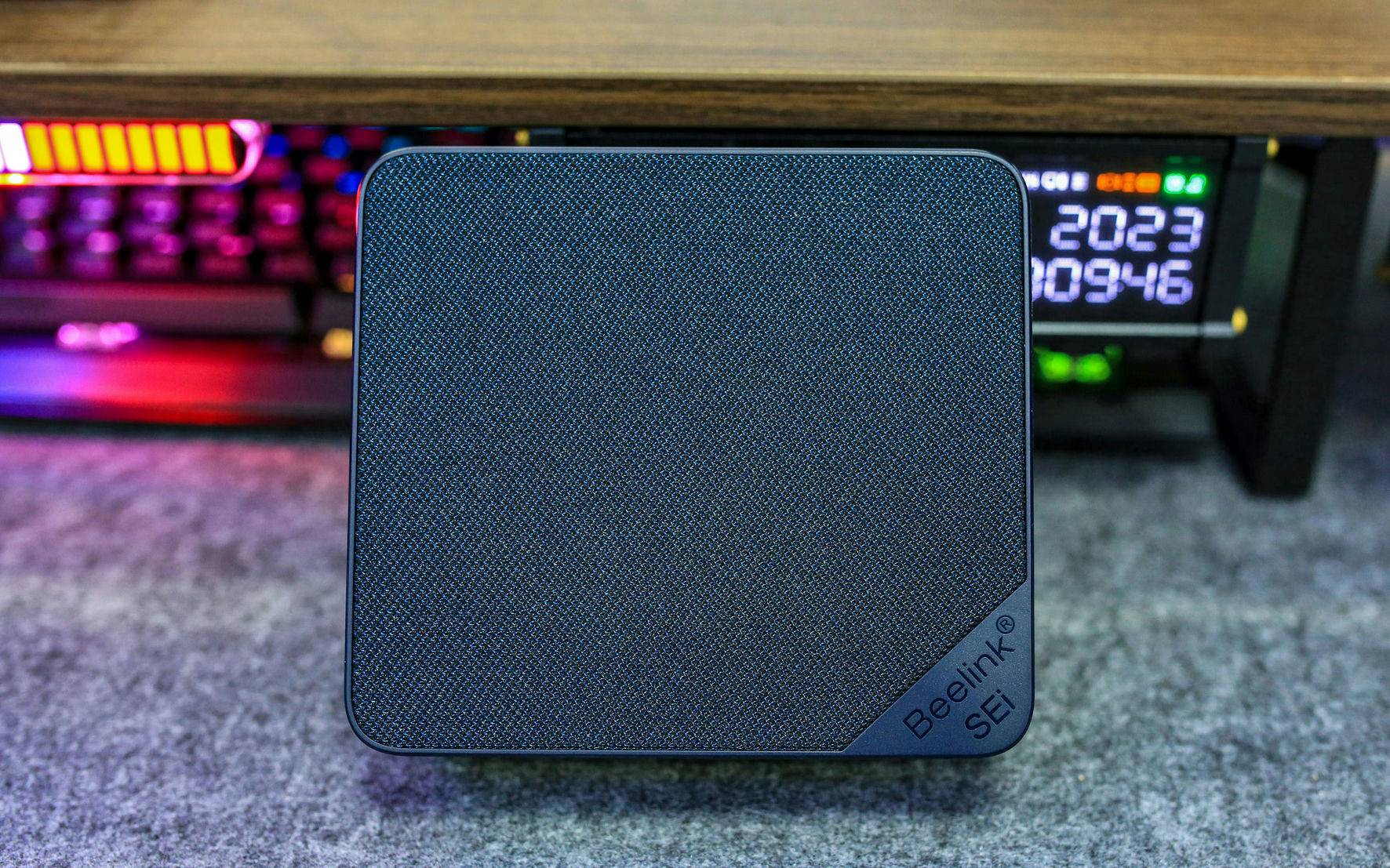 两千块升级到12代 I7-12650H，生产力提升了多少？——零刻SEi 12拆机评测