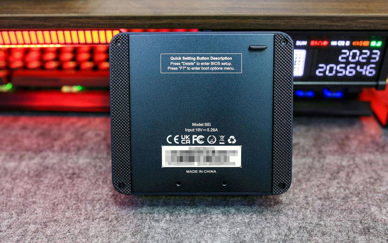 两千块升级到12代 I7-12650H，生产力提升了多少？——零刻SEi 12拆机评测