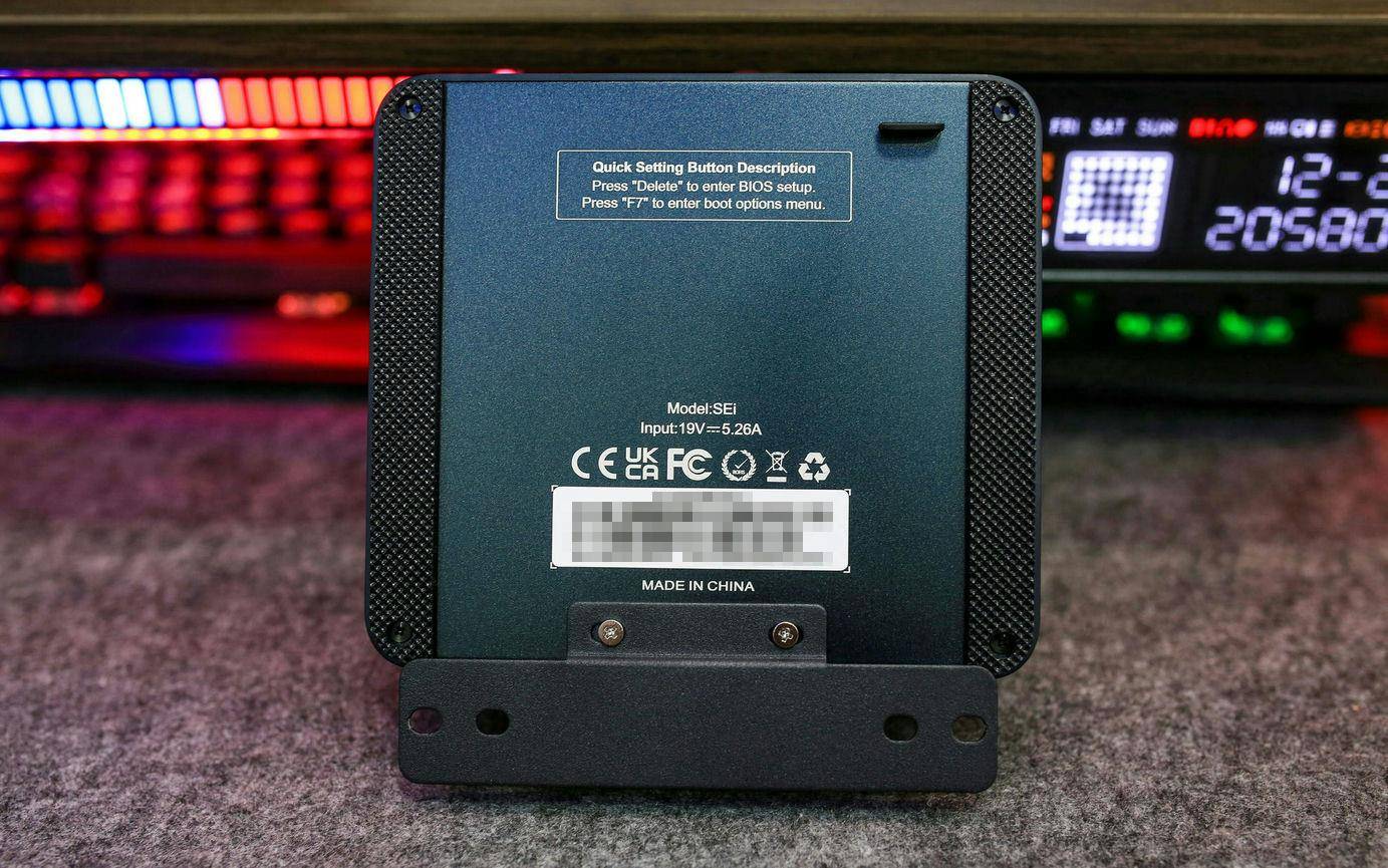 两千块升级到12代 I7-12650H，生产力提升了多少？——零刻SEi 12拆机评测