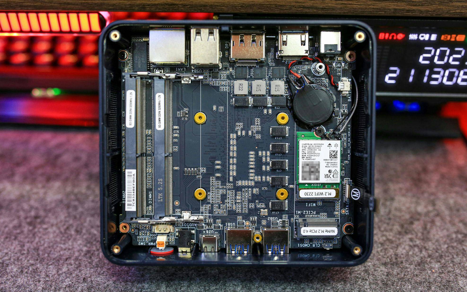 两千块升级到12代 I7-12650H，生产力提升了多少？——零刻SEi 12拆机评测