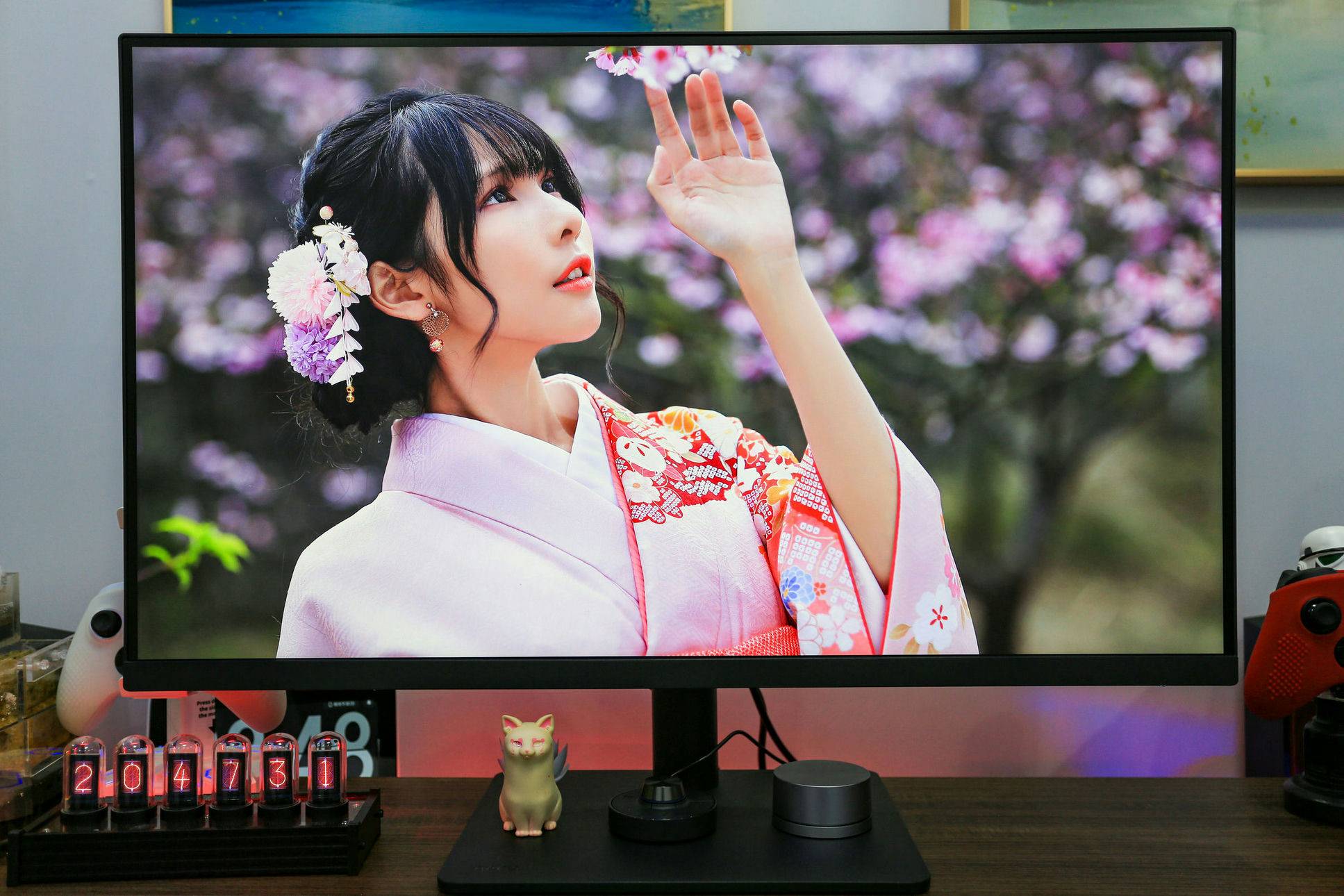 32寸4K广色域10Bit屏幕，色彩精准展示：明基PD3205U测评