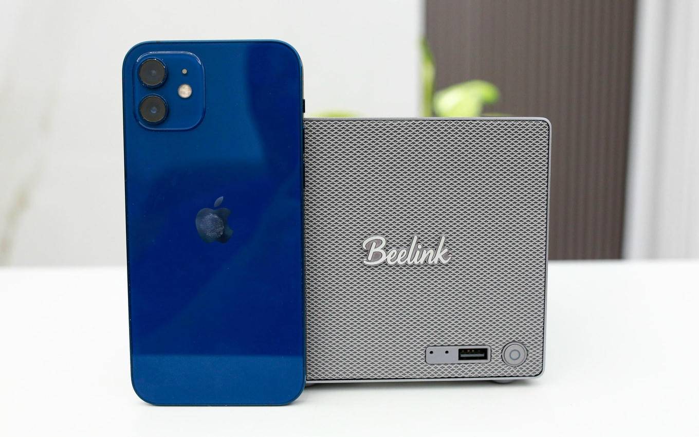 从颜值到性能都在线，飞牛正统加持——零刻 ME Pro体验