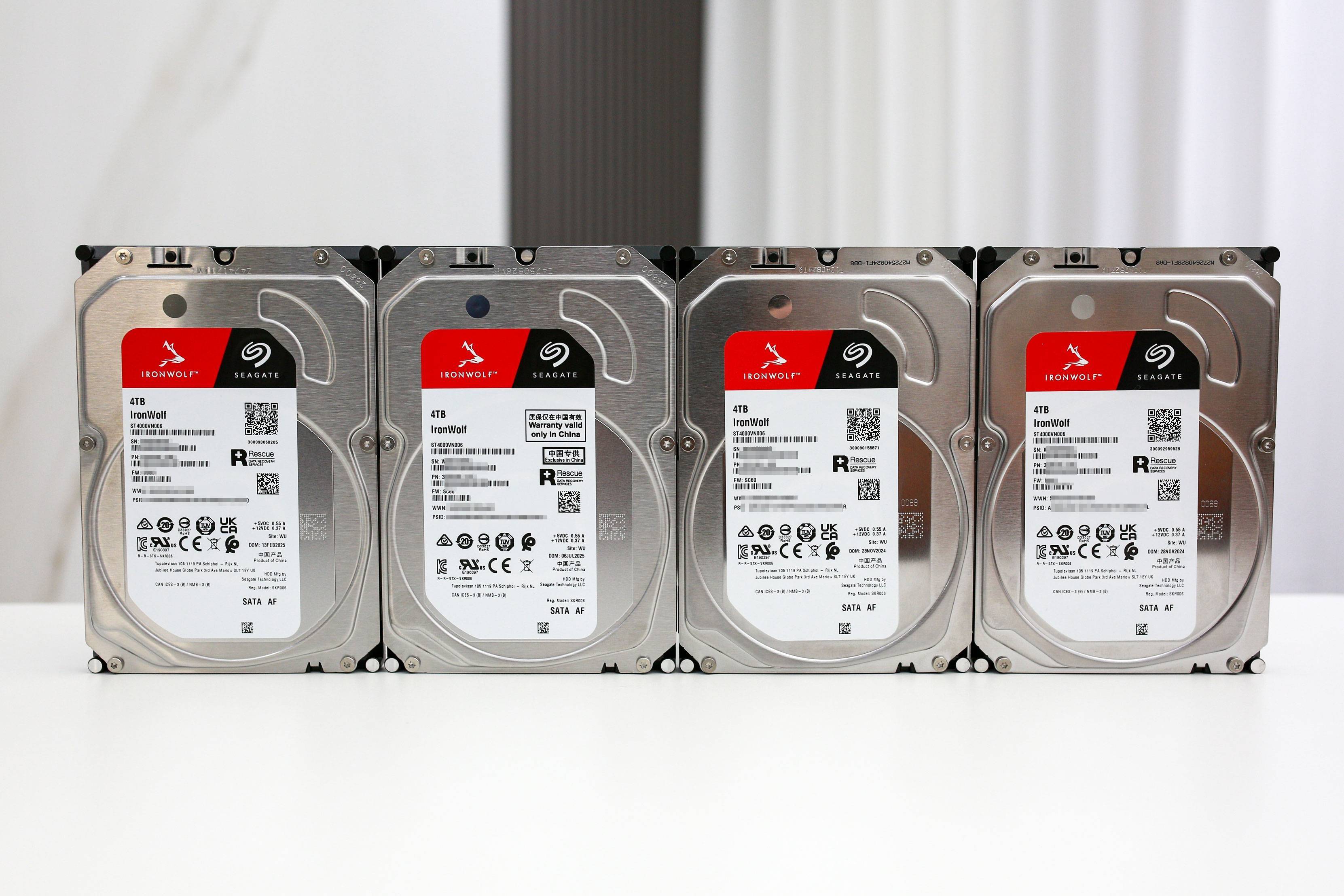 我最近真的被这 3 件好物救了：存储、音箱、键盘全换了一轮