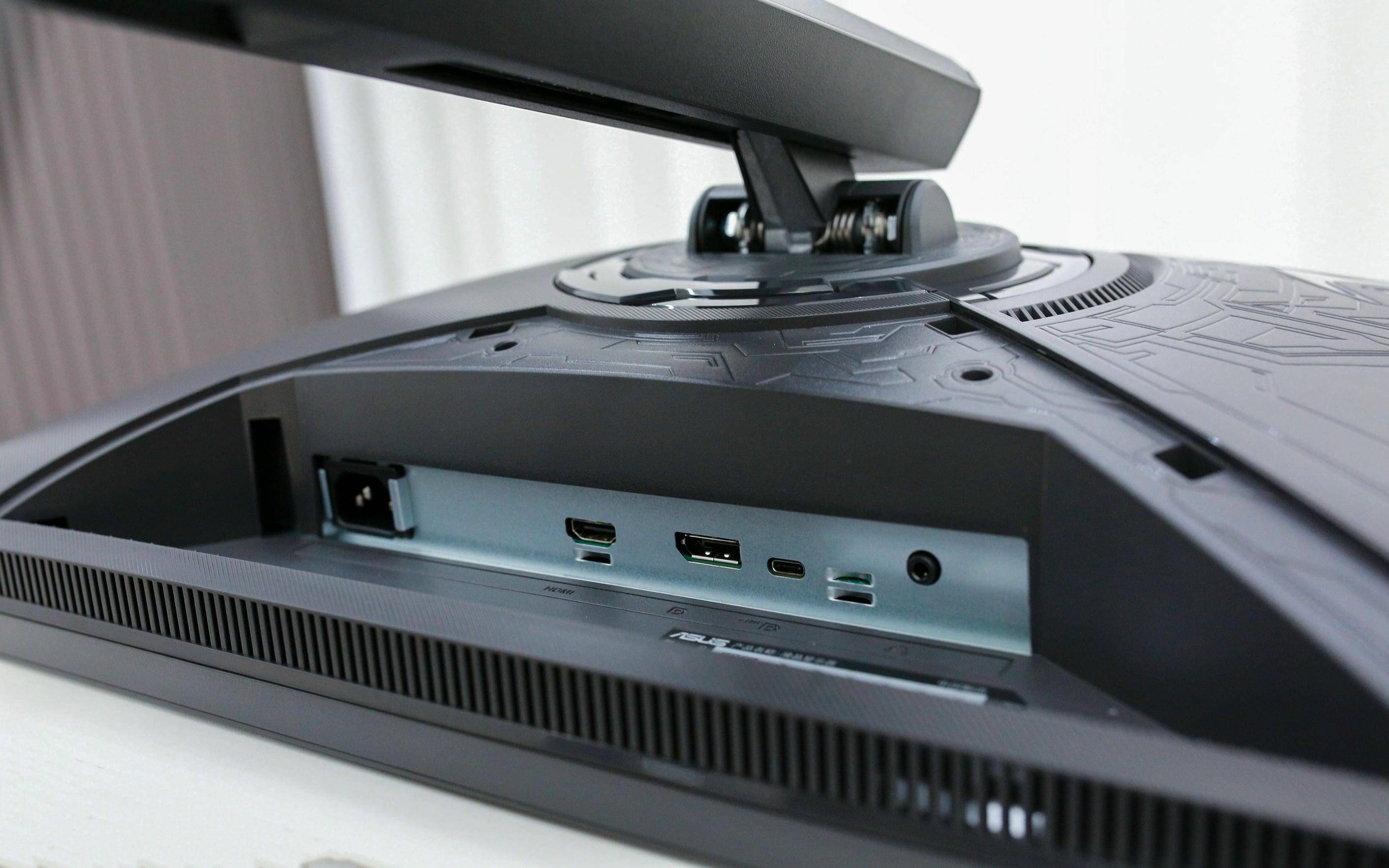 信仰之眼再进化，4K162Hz与FHD485Hz双模完美电竞—ROG绝神27二代