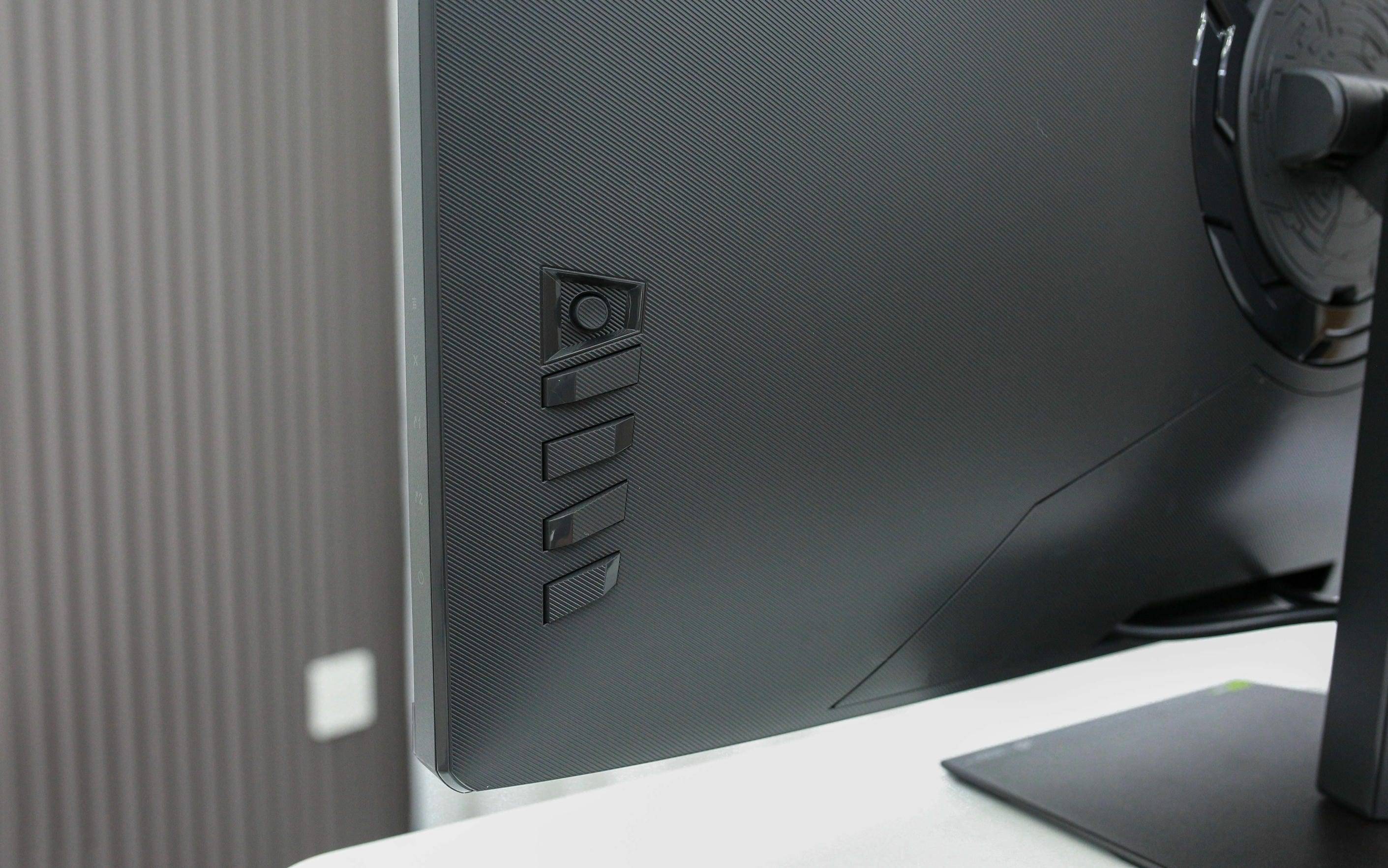 信仰之眼再进化，4K162Hz与FHD485Hz双模完美电竞—ROG绝神27二代