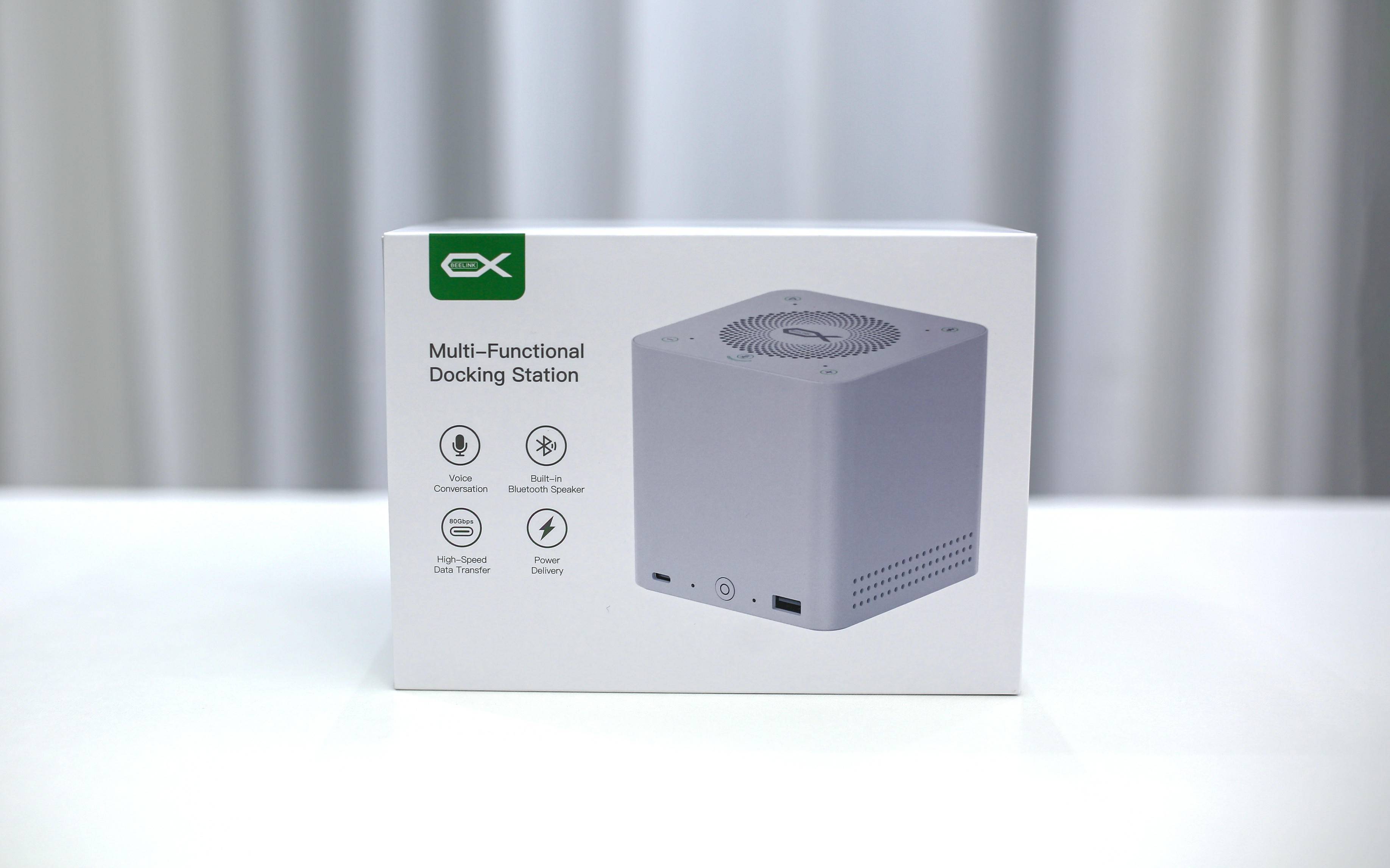 四盘位NAS级扩展坞，80Gbps全能桌面中枢——零刻Mate Pro深度评测